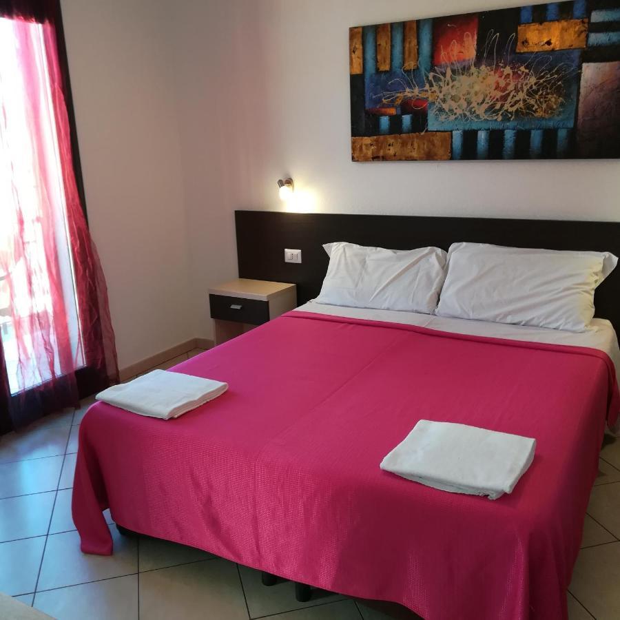 La Locanda Del Mare B&B 라 칼레타 외부 사진