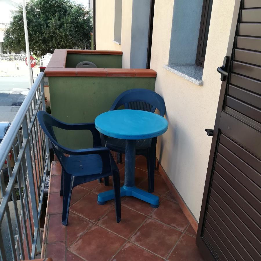 La Locanda Del Mare B&B 라 칼레타 외부 사진