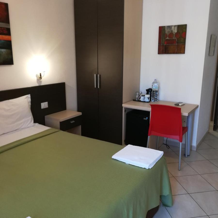 La Locanda Del Mare B&B 라 칼레타 외부 사진